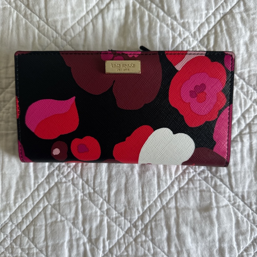 Kate Spade Floral Wallet - Black and Red